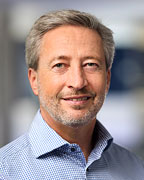 Foto des Ansprechpartners/der Ansprechpartnerin